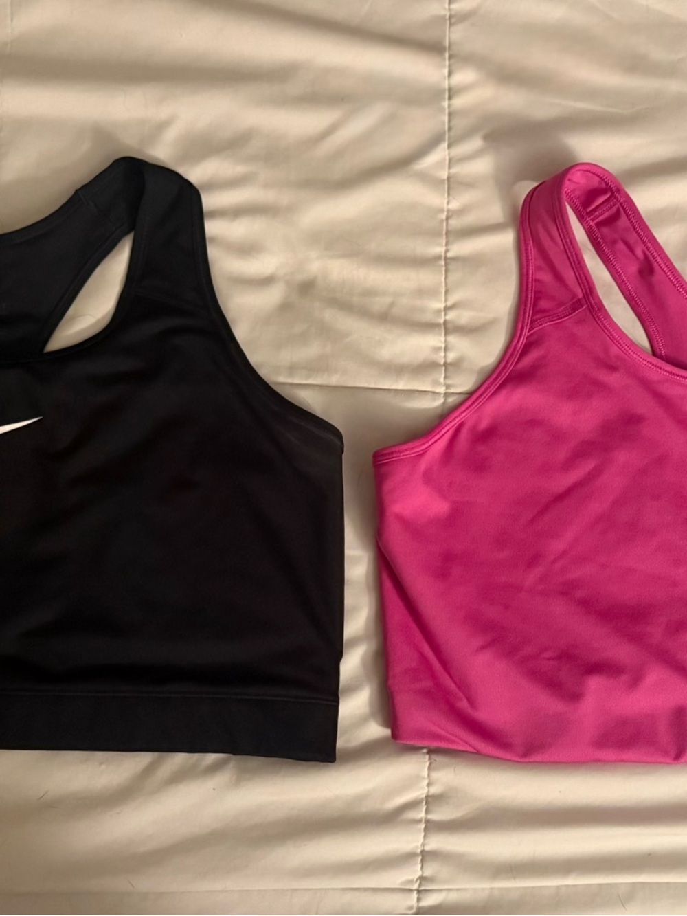 Nike Black and Hot Pink Racerback Sports Bras 3XL